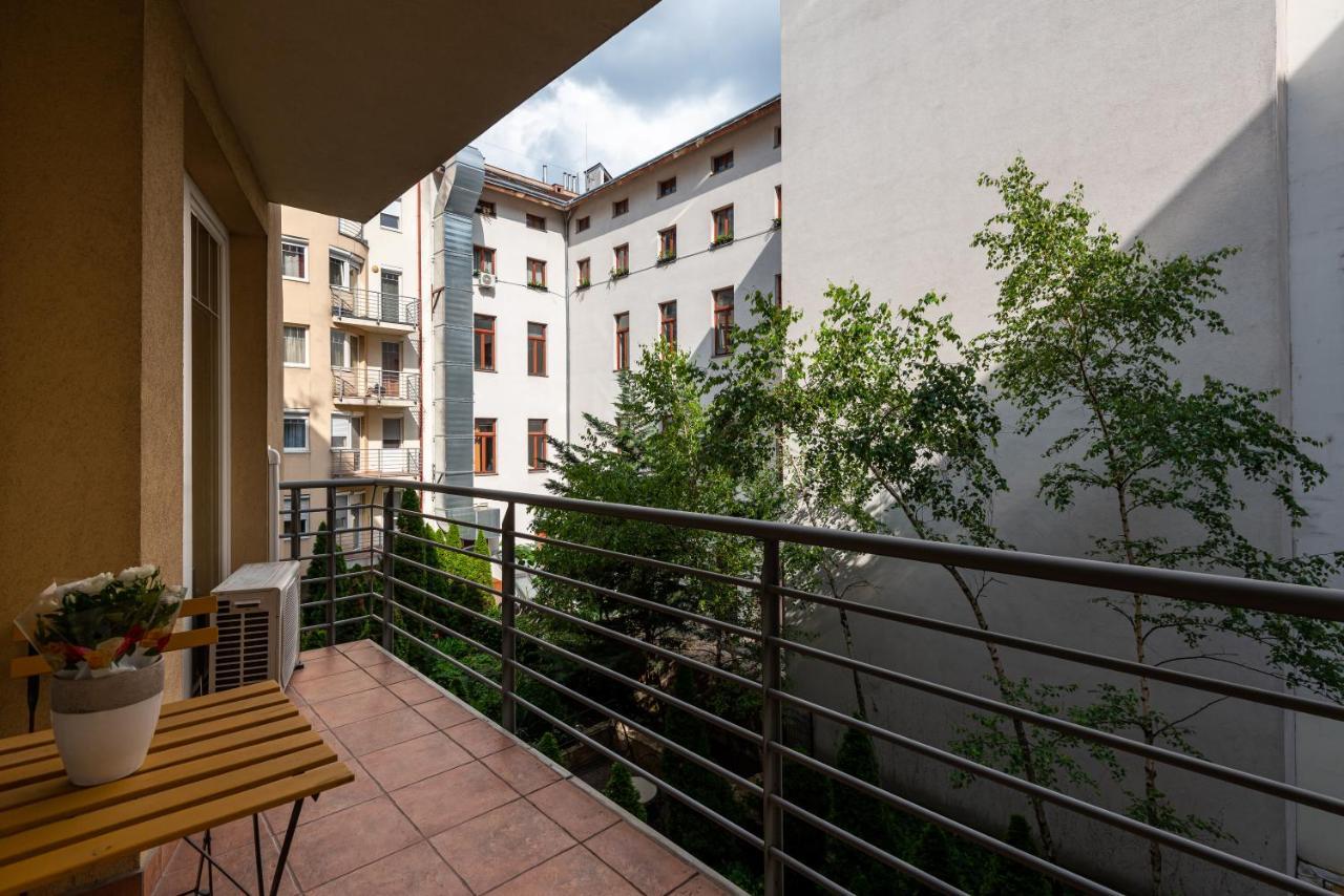 Pesti City Apartment&Free Parking Budapest Exterior photo